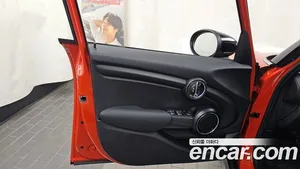 Mini Cooper, 2021 — миниатюра 14