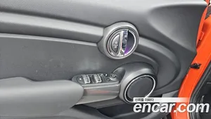 Mini Cooper, 2021 — миниатюра 35
