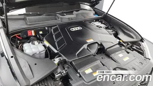Audi Q8, 2025 — миниатюра 6