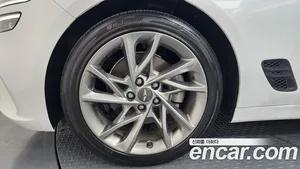 Genesis G70, 2023 — миниатюра 5