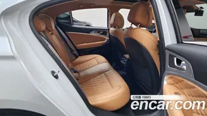 Genesis G70, 2023 — миниатюра 17