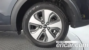Kia Niro, 2017 — миниатюра 7