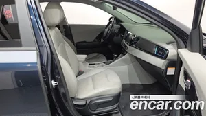 Kia Niro, 2017 — миниатюра 16