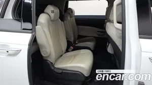Kia Carnival, 2023 — миниатюра 17