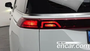 Kia Carnival, 2023 — миниатюра 9