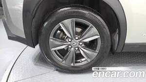 Lexus UX, 2019 — миниатюра 5