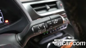 Lexus UX, 2019 — миниатюра 17