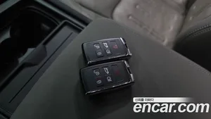 Land Rover Defender, 2021 — миниатюра 23