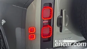 Land Rover Defender, 2021 — миниатюра 9