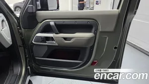 Land Rover Defender, 2021 — миниатюра 15