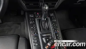 Porsche Macan, 2019 — миниатюра 11