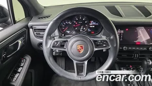 Porsche Macan, 2019 — миниатюра 18