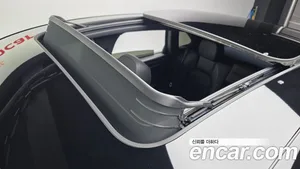 Porsche Macan, 2019 — миниатюра 24