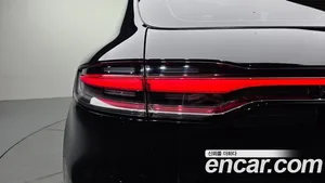 Porsche Macan, 2019 — миниатюра 8