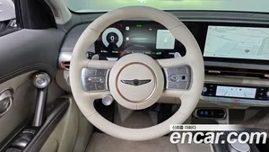 Genesis GV60, 2024 — миниатюра 19