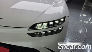 Genesis GV60, 2024 — миниатюра 8