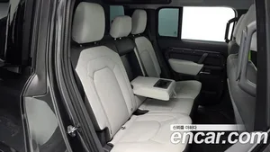 Land Rover Defender, 2025 — миниатюра 17