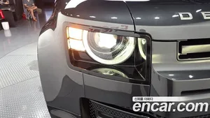 Land Rover Defender, 2025 — миниатюра 7