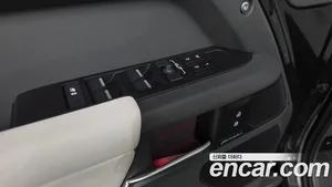 Land Rover Defender, 2025 — миниатюра 32