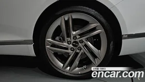 Genesis G80, 2025 — миниатюра 6