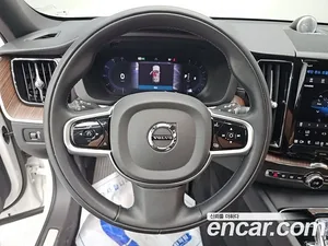 Volvo XC60, 2022 — миниатюра 12