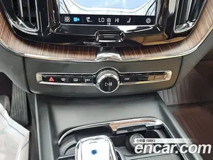 Volvo XC60, 2022 — миниатюра 19