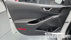 Hyundai Ioniq, 2018 — миниатюра 13