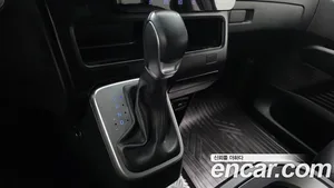 Hyundai Staria, 2023 — миниатюра 12