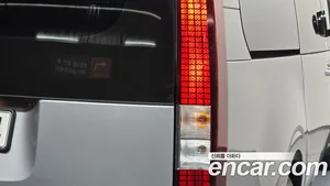 Hyundai Staria, 2023 — миниатюра 9