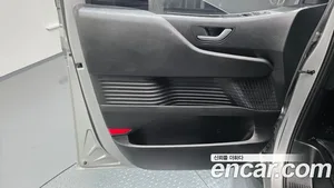 Hyundai Staria, 2023 — миниатюра 14