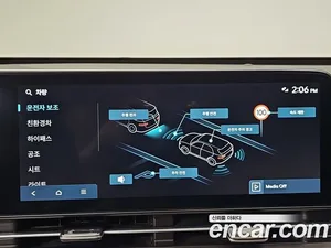 Hyundai Kona, 2023 — миниатюра 14