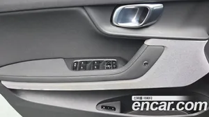 Polestar Polestar 2, 2022 — миниатюра 22