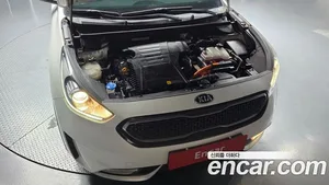 Kia Niro, 2016 — миниатюра 6