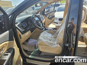 Kia Carnival, 2015 — миниатюра 9