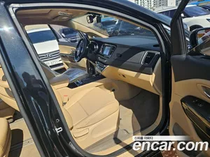 Kia Carnival, 2015 — миниатюра 10