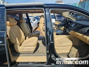 Kia Carnival, 2015 — миниатюра 13