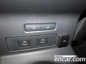 Land Rover Range Rover Velar, 2024 — миниатюра 14