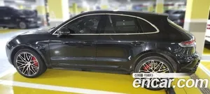 Porsche Macan, 2022 — миниатюра 4