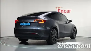 Tesla Model Y, 2022 — миниатюра 2