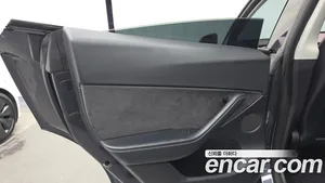 Tesla Model Y, 2022 — миниатюра 15