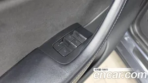 Tesla Model Y, 2022 — миниатюра 27
