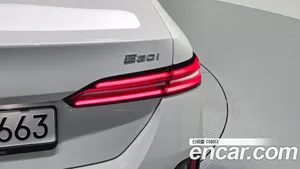 BMW 5-Series, 2025 — миниатюра 9