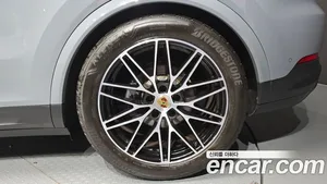 Porsche Cayenne, 2024 — миниатюра 7