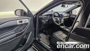 Ford Explorer, 2020 — миниатюра 13