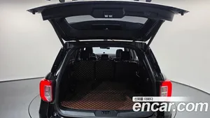 Ford Explorer, 2020 — миниатюра 25
