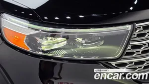 Ford Explorer, 2020 — миниатюра 8