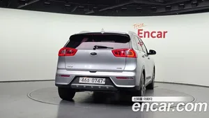 Kia Niro, 2016 — миниатюра 4