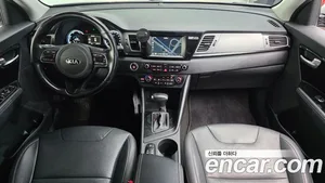 Kia Niro, 2016 — миниатюра 7