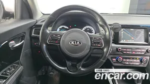 Kia Niro, 2016 — миниатюра 13
