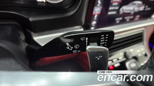 Porsche Panamera, 2019 — миниатюра 25